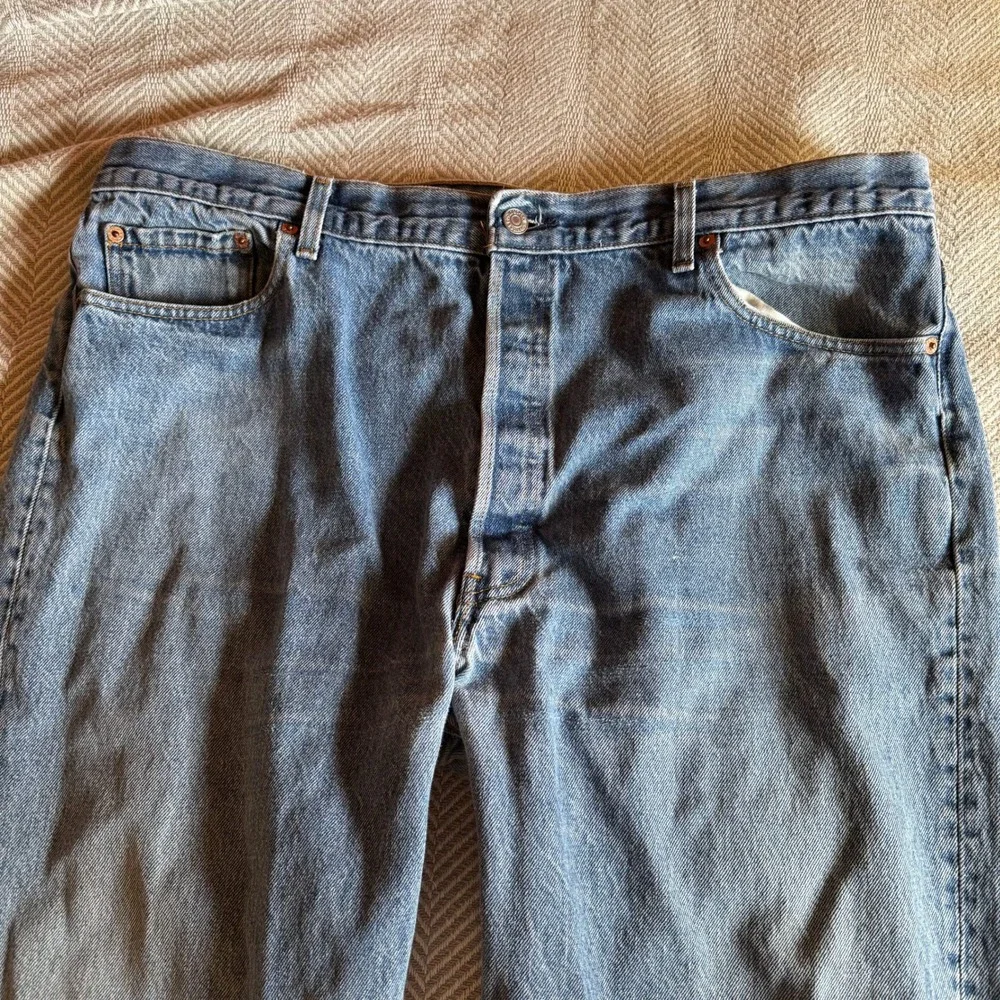 Vintage 90s Levis 501xx Mens 44x36 (40x31) Made in USA Denim Button Fly Jeans